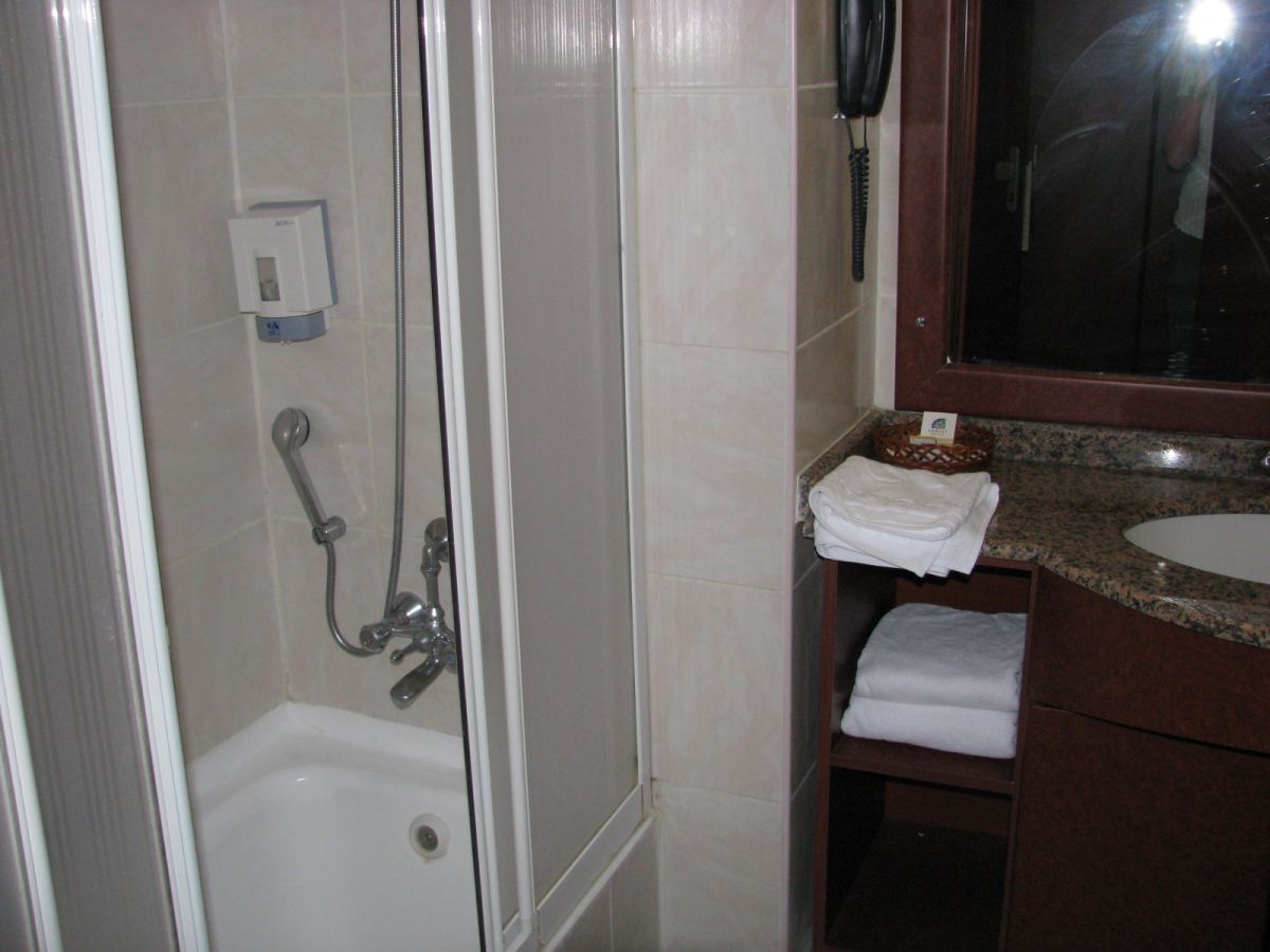 imagini hotel DELPHIN BOTANIK